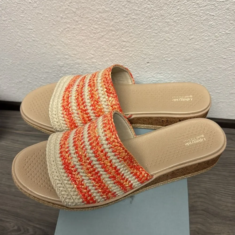 Bzees Breezy Wedge Sandal